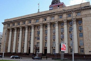 Оренбуржцев поздравили депутаты из Донбасса